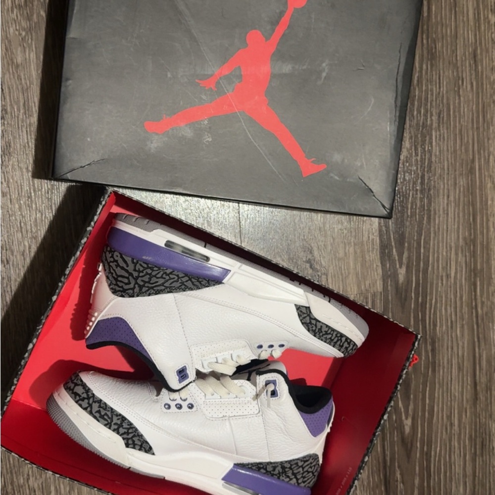 Jordan 3 Retro Dark Iris Sneakers